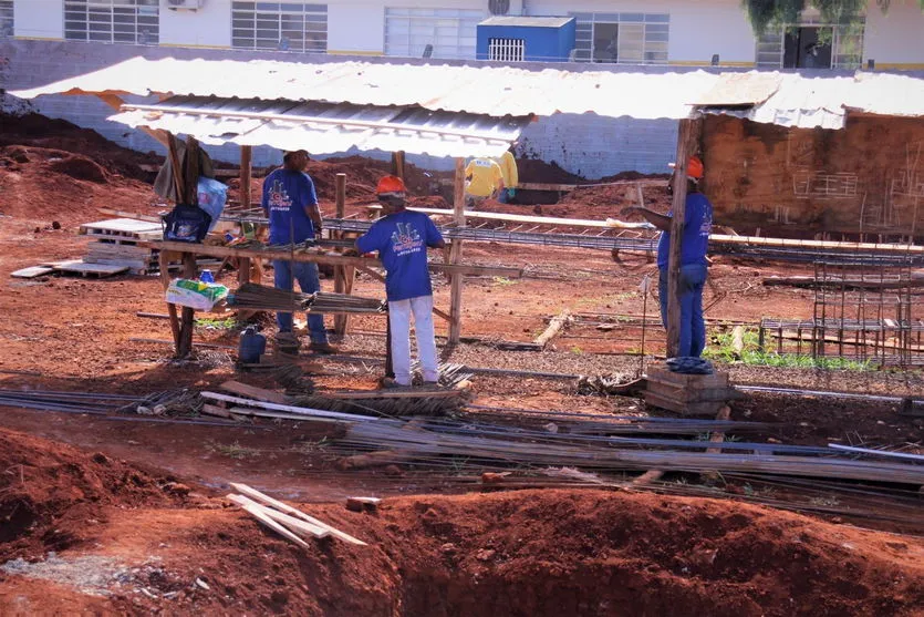 Avança construção da Escola Estadual no Alto da Boa Vista em Arapongas