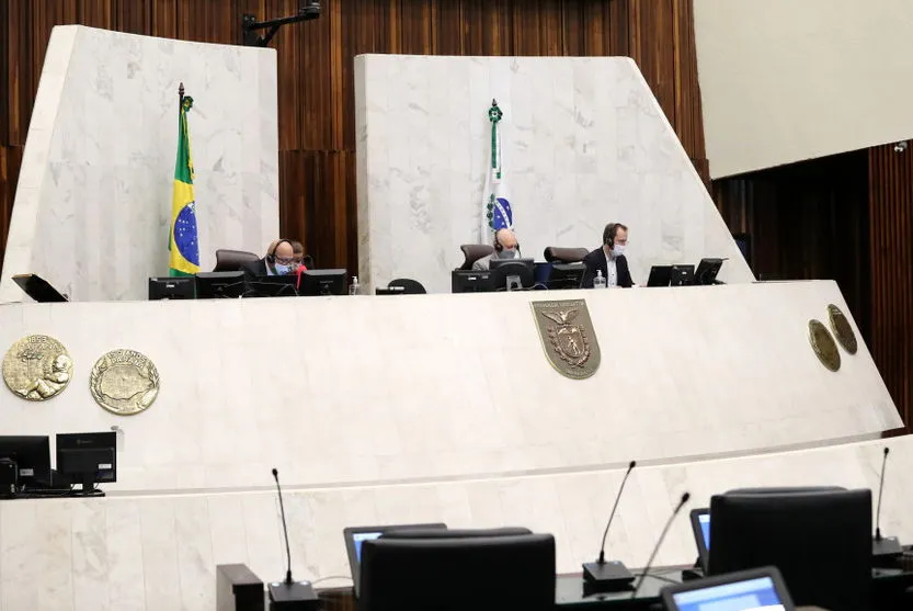 Assembleia debate “Programa Cartão Social” do transporte metropolitano