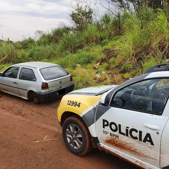 Polícia Militar de Apucarana recupera carro furtado
