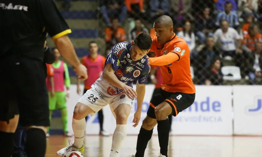 Liga Nacional de Futsal começa neste sábado, com etapa regionalizada