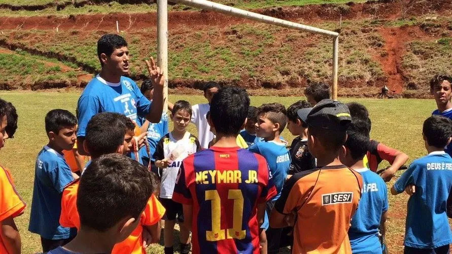 Projeto Gol na Vida de Futebol comemora cinco anos em Apucarana