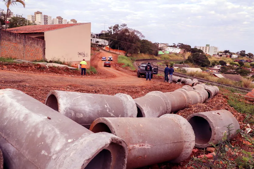 Ligação entre bairros centrais ganha urbanização em Apucarana