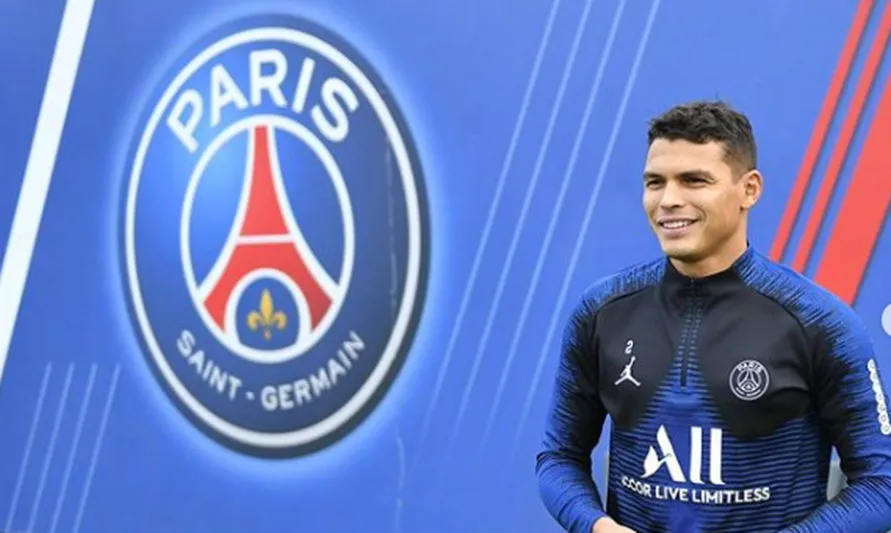 Thiago Silva se despede do PSG após oito anos no clube; Assista