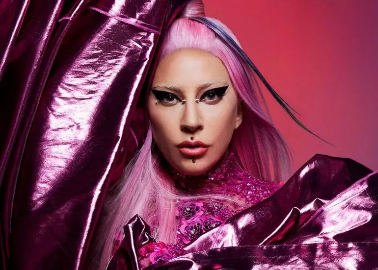 Lady Gaga leva cinco prêmios no VMA 2020
