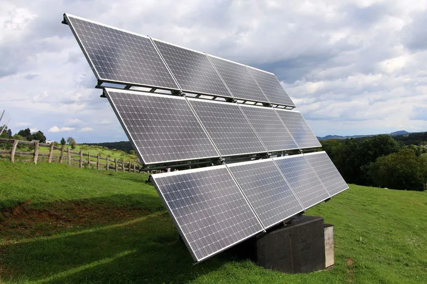 Estado fortalece ações para geração de energia fotovoltaica