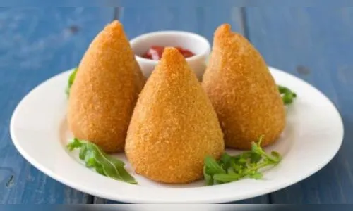 Saiba como preparar coxinha integral assada e funcional