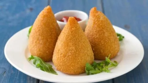 Saiba como preparar coxinha integral assada e funcional