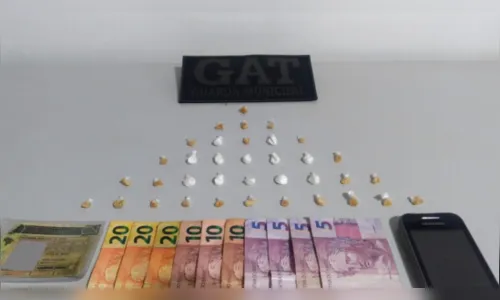 GM de Arapongas apreende cocaína e pedras de crack