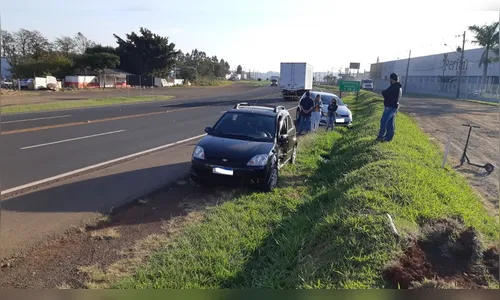 Acidente entre dois carros é registrado nesta sexta em Arapongas