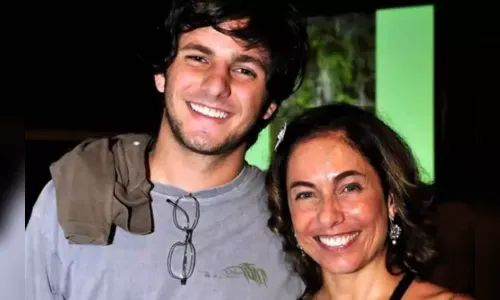 Cissa Guimarães homenageia filho: '10 anos que você virou anjo'