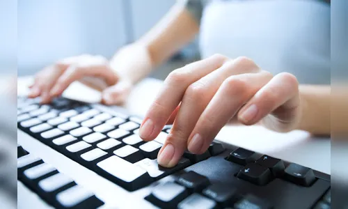 Feira de Empregos online oferta cerca de 300 vagas em Arapongas