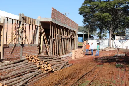 IFPR de Ivaiporã constrói novo bloco didático