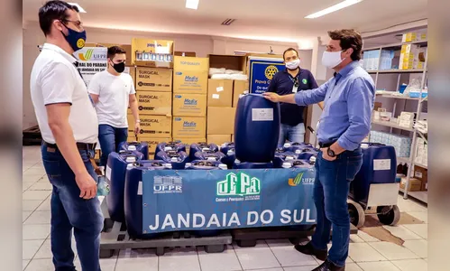 UFPR doa 1.110 litros de álcool 70% para saúde de Apucarana