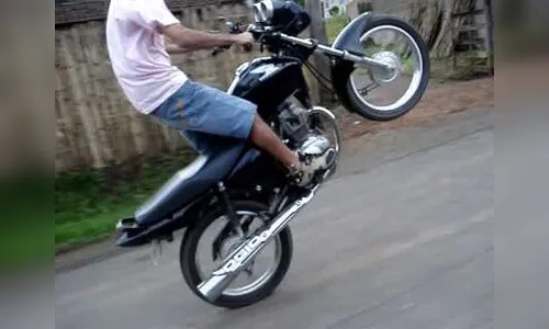 Adolescente é apreendido pela PM de Apucarana por direção perigosa