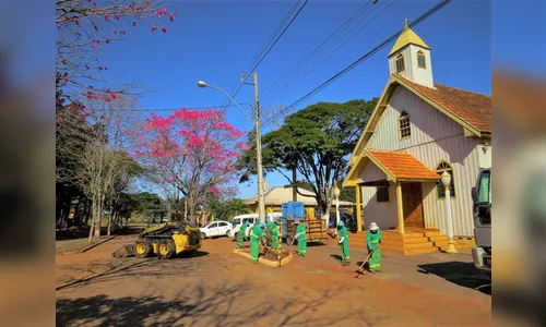 Região do Campinho recebe serviços de limpeza e roçagem