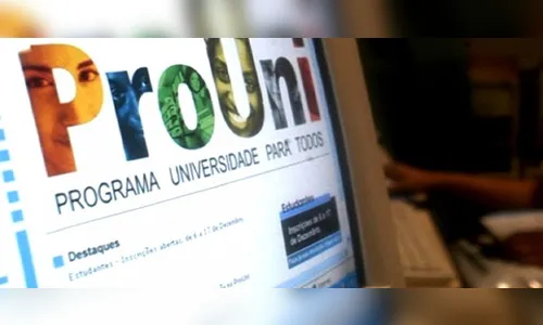 Primeira chamada do Prouni termina nesta terça-feira