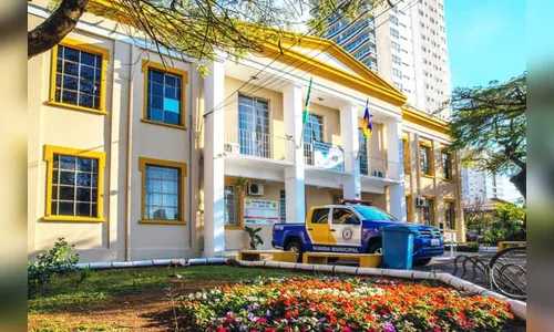 Crianças e adolescentes são flagrados jogando bola em Arapongas