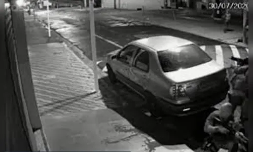 Assalto a banco é registrado em Botucatu; assista