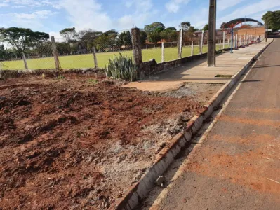 Entorno do campo da Vila Reis vai ganhar calçamento