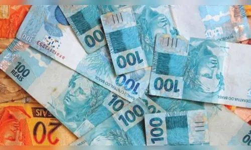 Mulher é presa após roubar auxílio emergencial, em Faxinal
