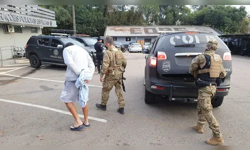 Dupla que planejava roubo a carro-forte no interior do Paraná é presa