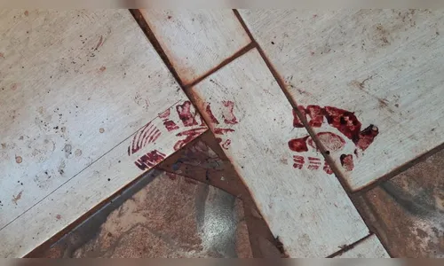 Homem morto é encontrado pelo filho e pegadas levam ao criminoso