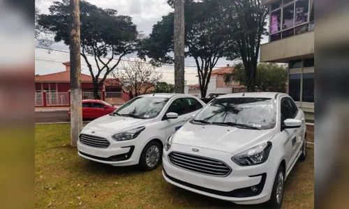 Prefeitura de Ivaiporã recebe mais 2 veículos para Viação e Educação