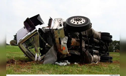 Motorista que cochilou, terá que indenizar caroneira por acidente