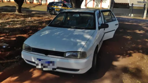 Carro furtado em Maringá é recuperado em Marialva