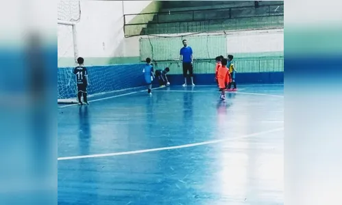 Escolinha de futsal do Clube 28 de Janeiro segue sem atividades