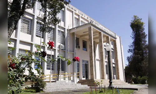 Professor de Ponta Grossa é condenado por fraudar o ponto