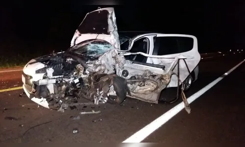 Acidente entre carro e caminhão é registrado na BR-369