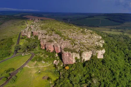 Setor do turismo no Paraná debate retorno das atividades