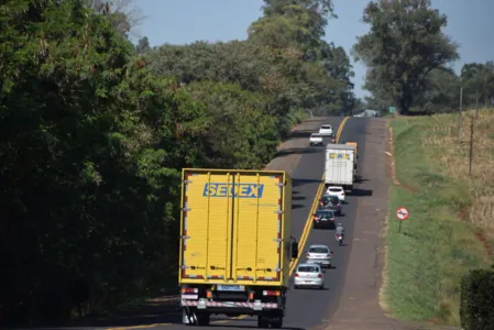 Obras devem incluir implantação de terceira faixa, restauração e duplicação de rodovias