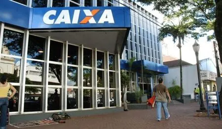 Caixa abre 770 agências para beneficiários do auxílio emergencial