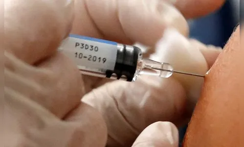 Vacina leva 9 mil brasileiros à inscrição como voluntários