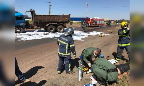 Três pessoas ficam feridas após acidente na PR-317, perto do Rio Pirapó