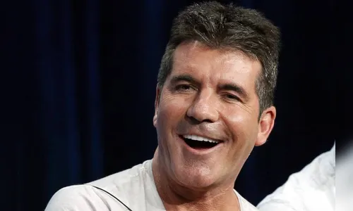 Simon Cowell sofre acidente e fratura a coluna