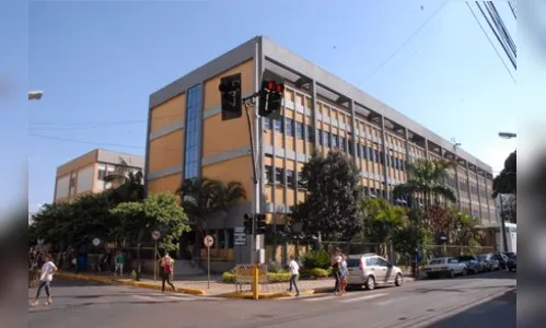 Vereadores de Apucarana se reúnem com direção do Hospital da Providência