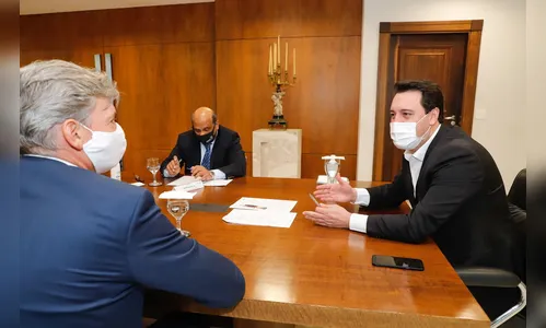 Audi doa equipamentos ao Paraná para tratamento da Covid-19