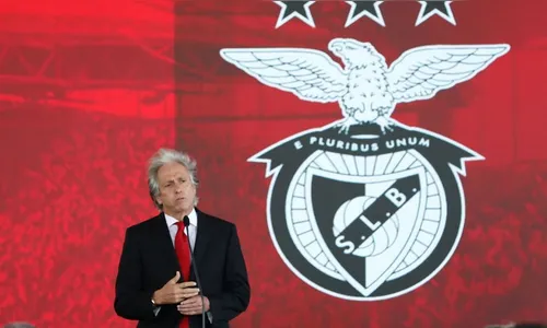 Jorge Jesus estreia no Benfica, com nove brasileiros no elenco