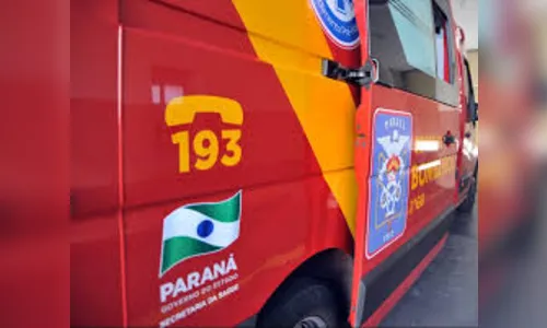 Mulher morre após bater carro contra poste na região de Maringá