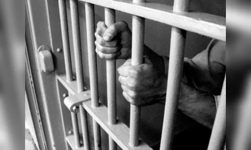 Vinte presos e dois agentes da Cadeia de Telêmaco Borba estão com Covid