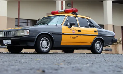 Viatura que marcou época na Polícia Militar do PR entre os anos 80 e 90 é restaurada