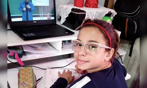 Colégio em ilha de pescadores tem alta adesão ao Aula Paraná