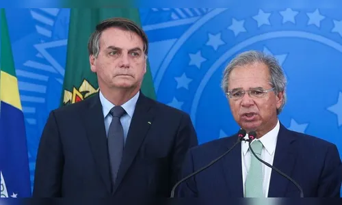 Bolsonaro acha R$ 247 pouco e adia anúncio do programa Renda Brasil