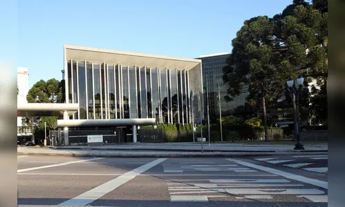 Frente Parlamentar do Coronavírus debate a volta das aulas nas universidades