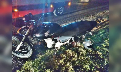 Motociclista fica gravemente ferido após acidente entre Faxinal e Cruzmaltina