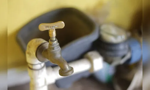 Alto Consumo e falta de energia afetam o abastecimento em Califórnia