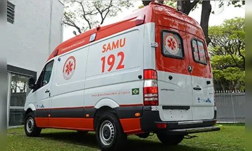 SAMU atende queda de pessoa do 5º andar de prédio em Arapongas